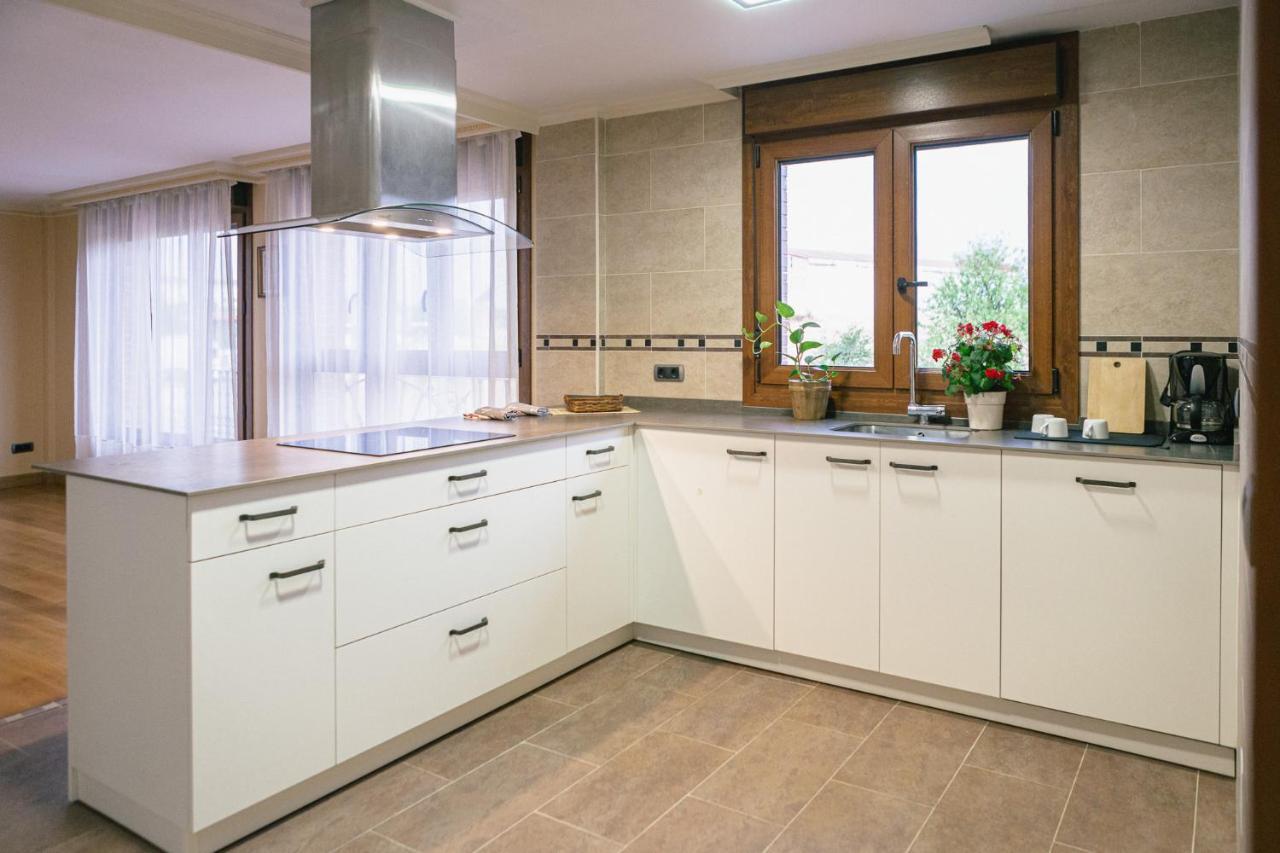 Apartamento Bonito alojamiento con encanto en zona rural Allo Exterior foto
